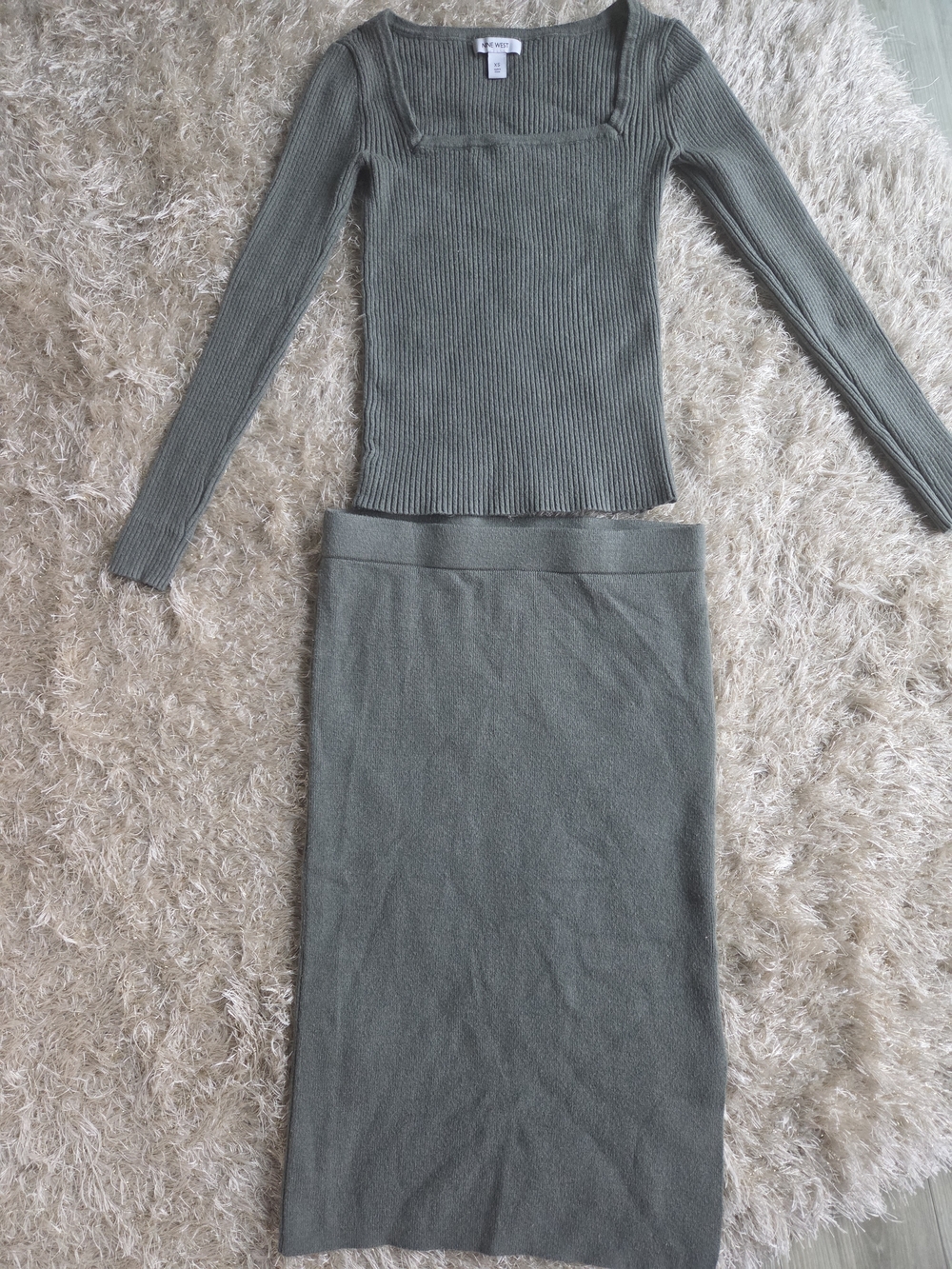 Nine West Olive Ribbed Knit Set